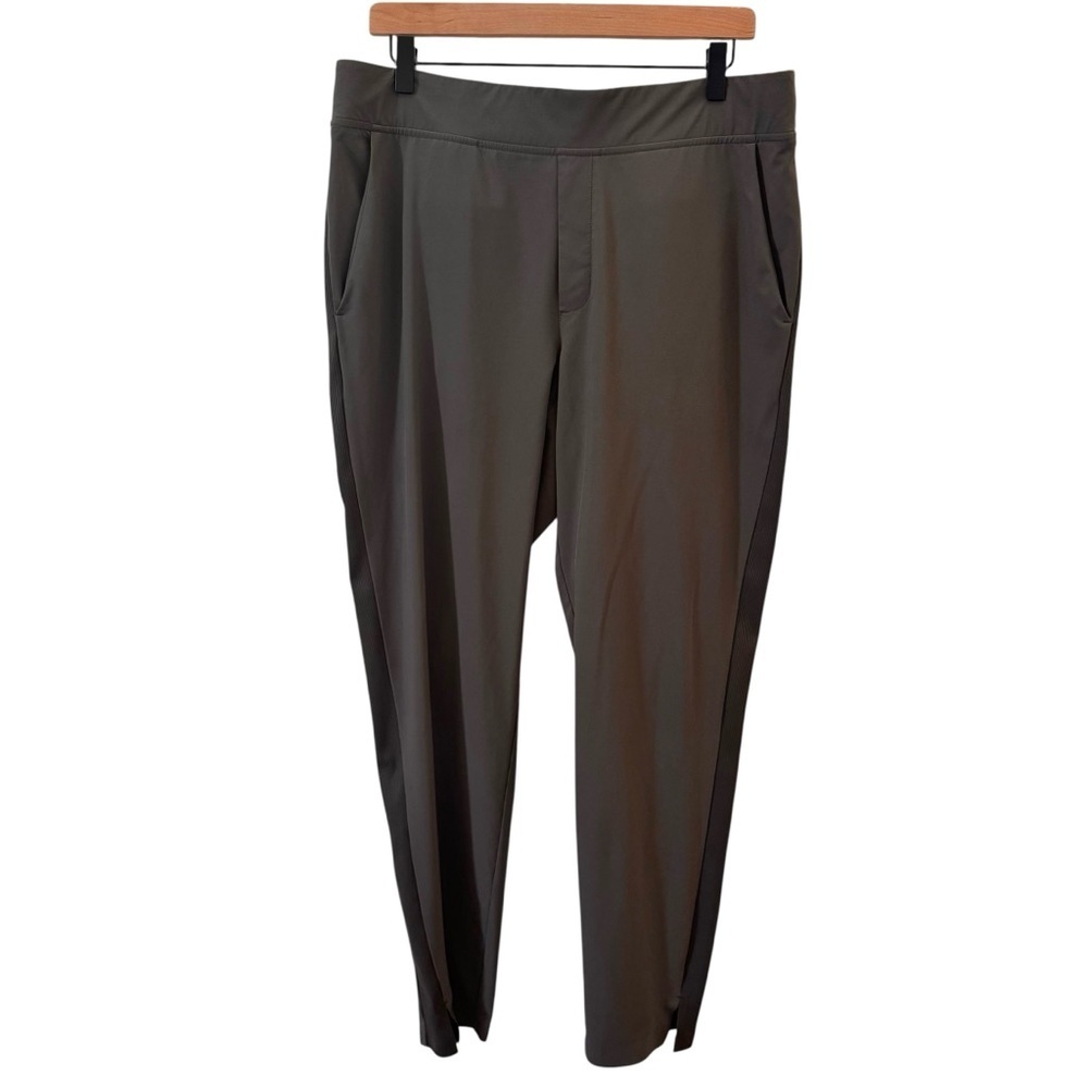 Athleta Brooklyn Ankle Pant in "Mountain Olive" Green Size 14T - Picture 5 of 13